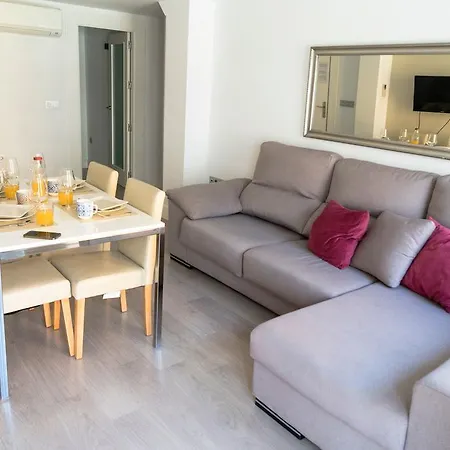La Magdalena Apartment *